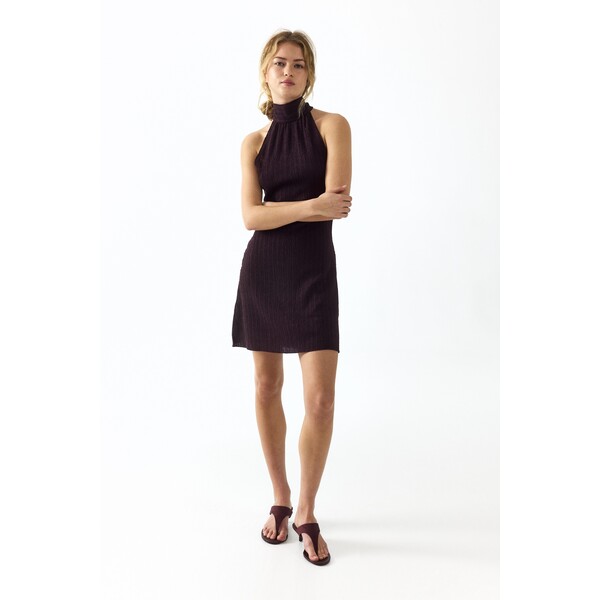 H&M Kreszowana sukienka z mocowaniem na karku 1330972