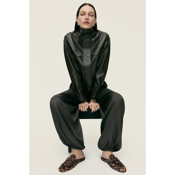 H&M Mokasynowe klapki 1300395