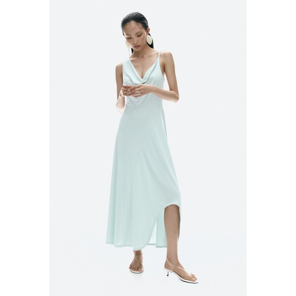 H&M Asymetryczna sukienka z drapowanym dekoltem 1338565