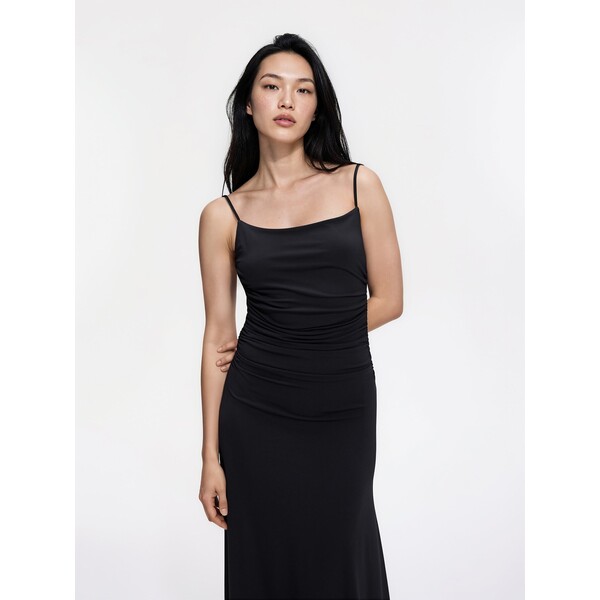 Reserved Sukienka z odkrytymi plecami 735HS-99X