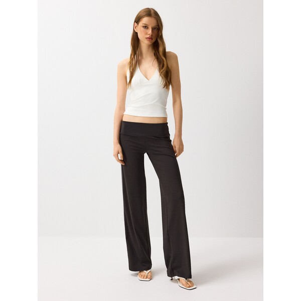 House Czarne spodnie straight fit z lampasami 386KS-99X