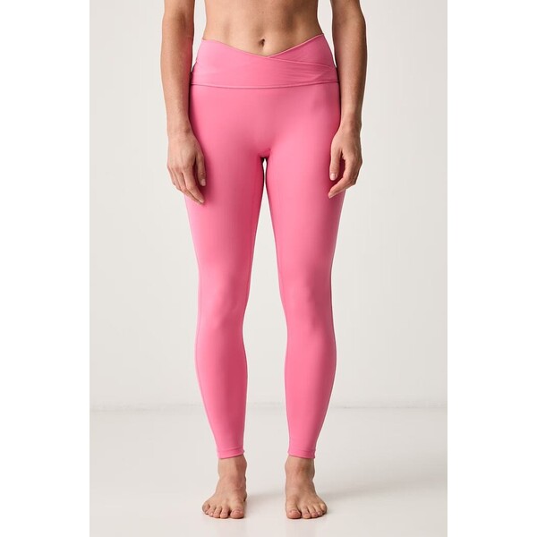 adidas Performance legginsy do jogi damskie Three Stripes Studio  różowe low waist KX3148