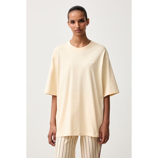adidas Originals T-shirt damski bawełniany Essentials  żółty KT4803
