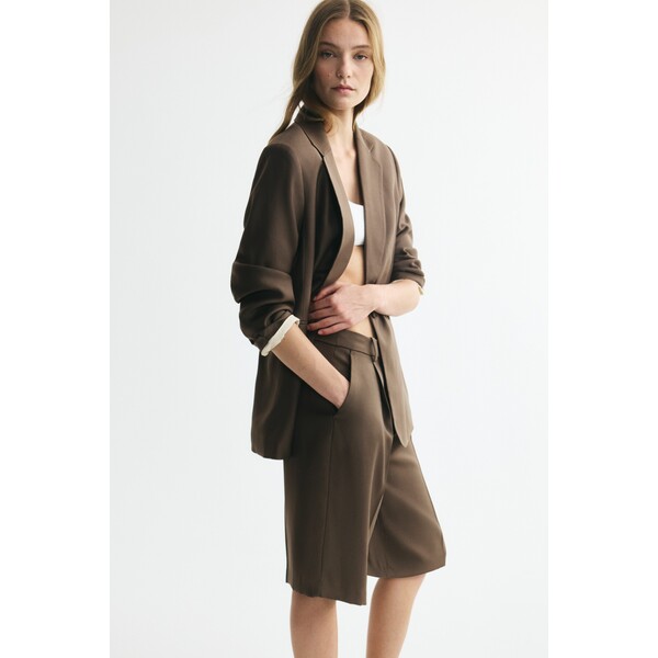 H&M Eleganckie szorty bermudy 1357478