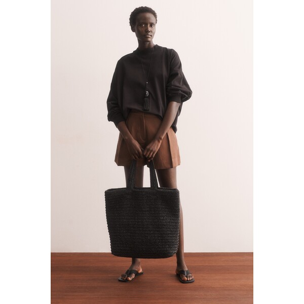H&M Eleganckie szorty z paskiem 1346681