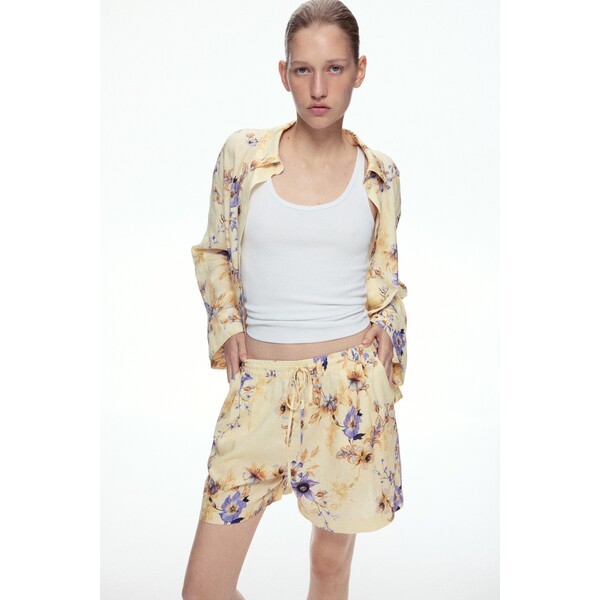H&M Szorty z domieszką lnu 1348615