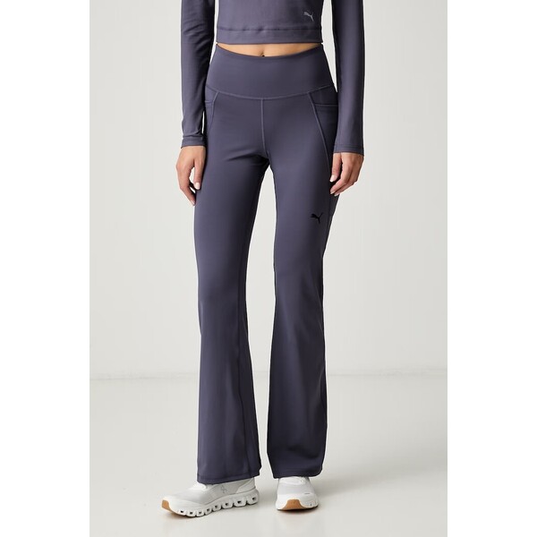 Puma legginsy sportowe damskie Essential Bootcut  fioletowe high waist 525902