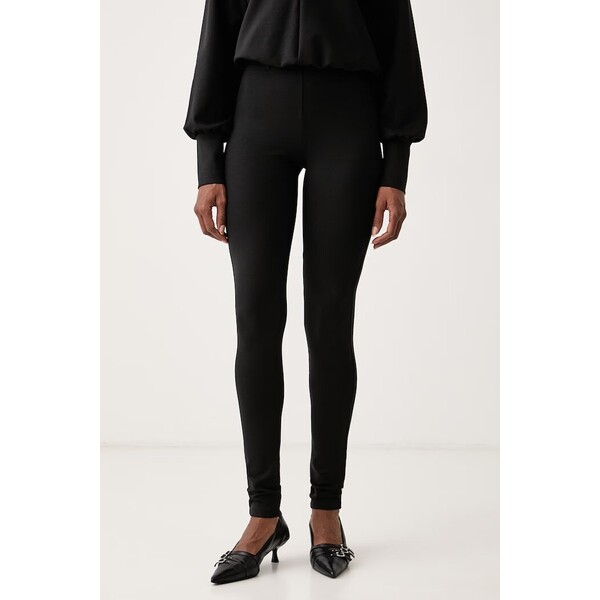 Patrizia Pepe legginsy damskie z dodatkiem wełny  czarne regular waist 8P0632 J0060 8P0632.J0060