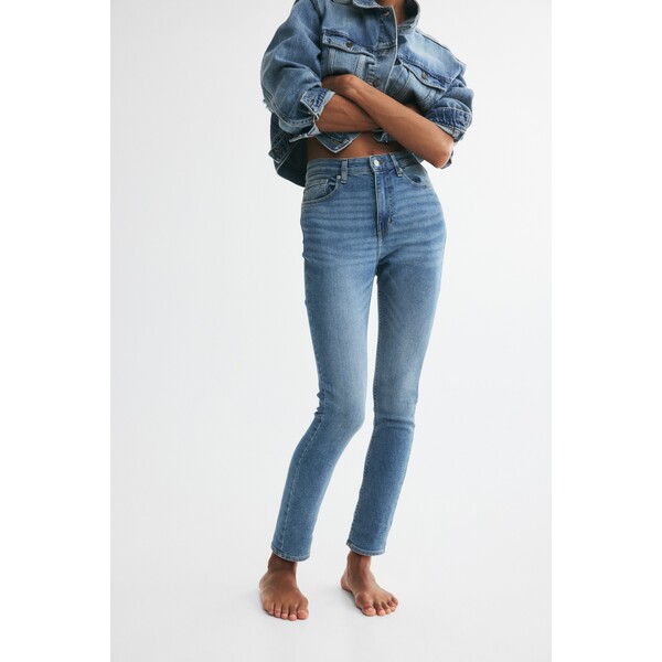 H&M Skinny High Waist Jeans 1207354