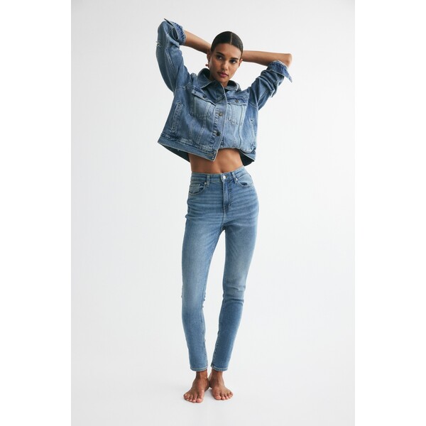 H&M Skinny High Waist Jeans 1207354
