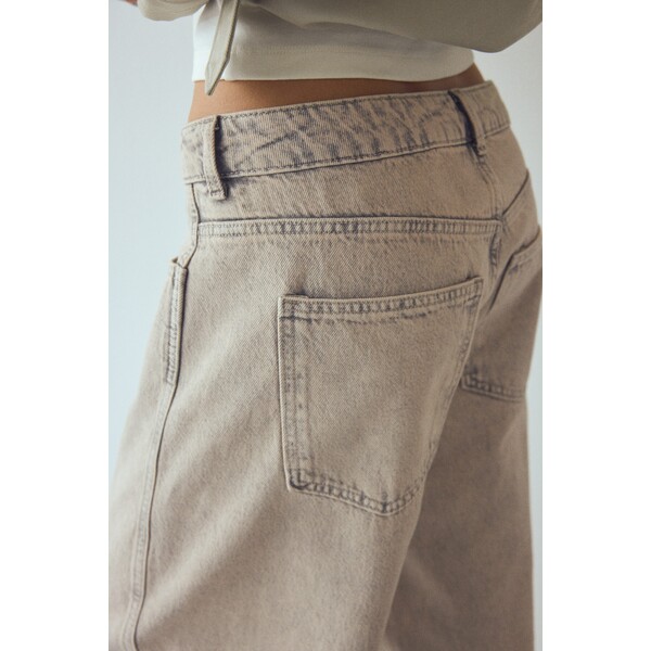 H&M Barrel High Waist Jeans 1309848