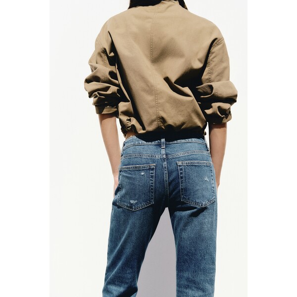 H&M Straight Regular Waist Jeans 1347198