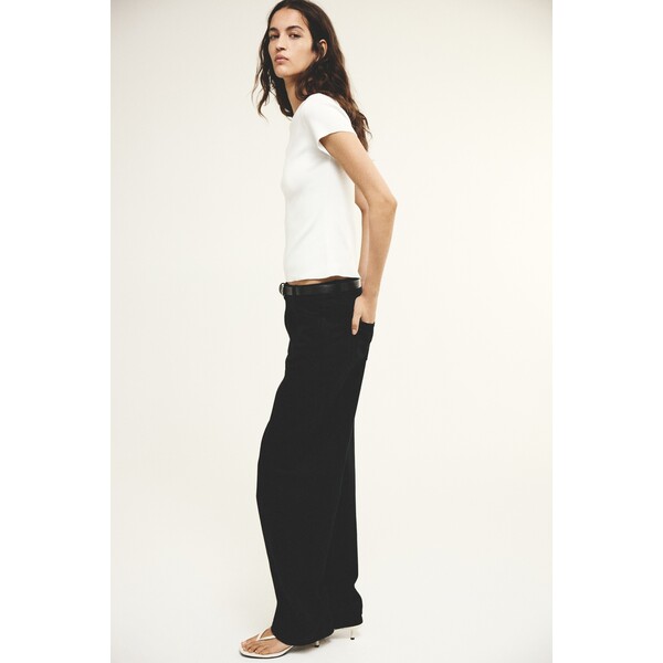 H&M Barrel High Waist Jeans 1359271