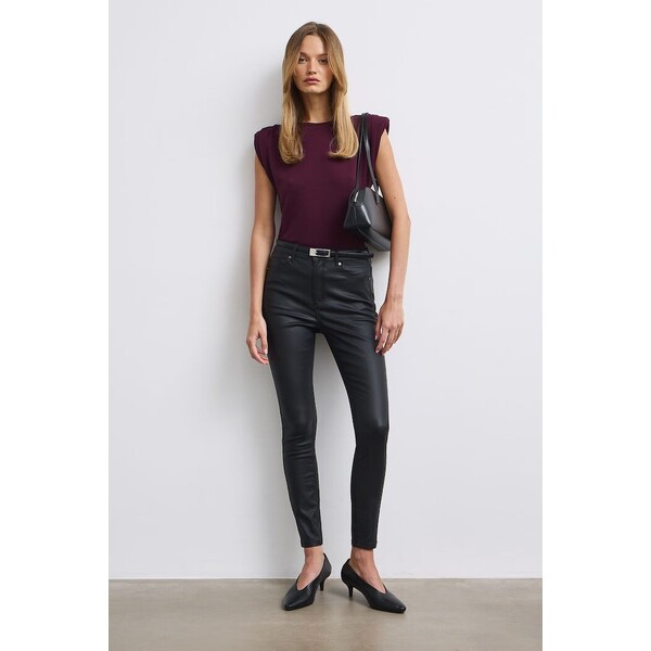 Medicine spodnie skinny damskie woskowane  czarne RW26-SPD505