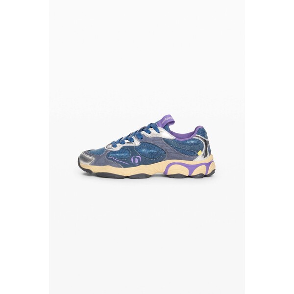 Desigual niskie trampki 26WSKD035005
