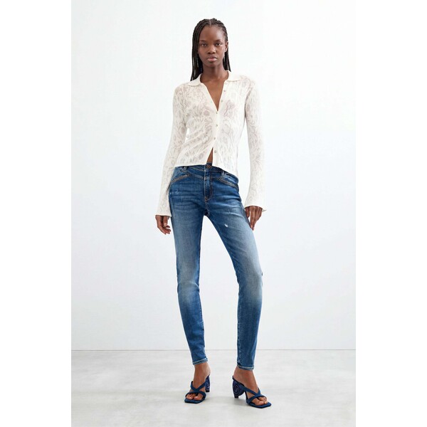 Desigual Spodnie dżinsowe Skinny 26WWDD205053