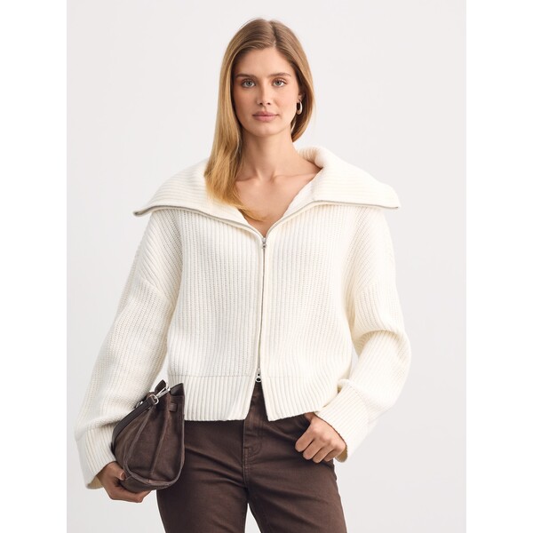 Mohito Sweter z szerokim kołnierzem 585LG-01X