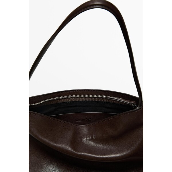 Massimo Dutti Mała torebka na ramię ze skóry nappa 06972647-700