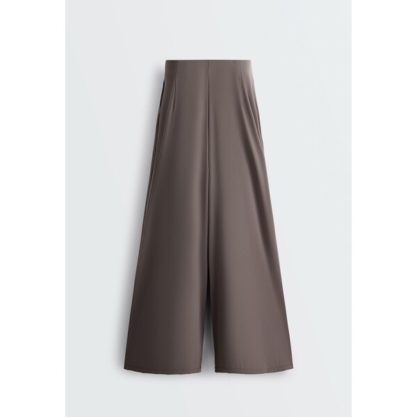 OYSHO Szerokie spodnie Light Touch z zaszewkami 35683229-549