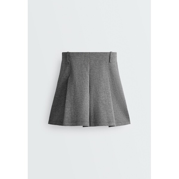 OYSHO Krótka spódnica w plisy z bawełny piqué 36136923-802