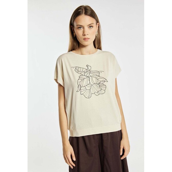 Monnari T-shirt z bawełną 117010