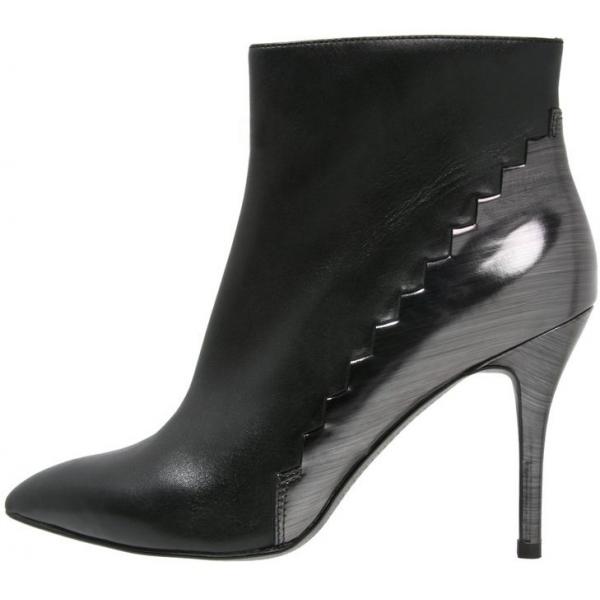 What For Ankle boot black WF011N00R-Q11