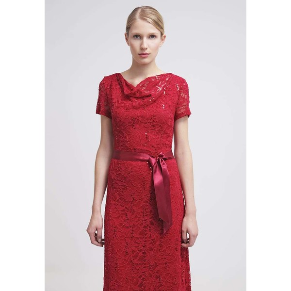 Young Couture by Barbara Schwarzer Suknia balowa red YC021C019