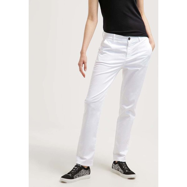 7 for all mankind Chinosy white 7F121A052