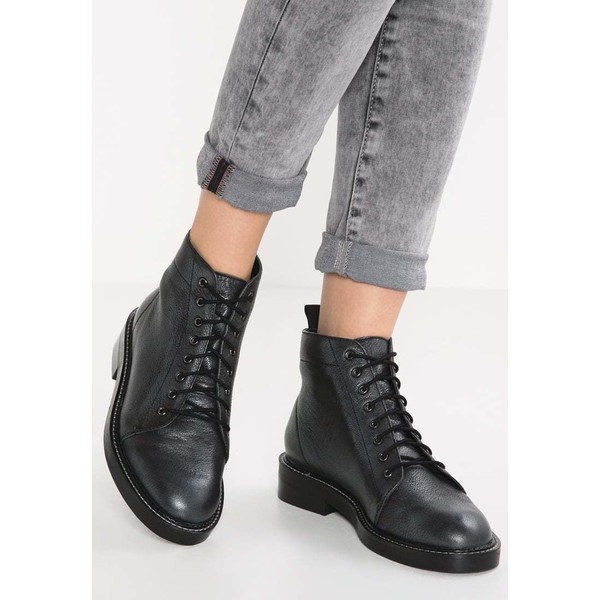 Office AFTER Ankle boot pewter OF211N00K