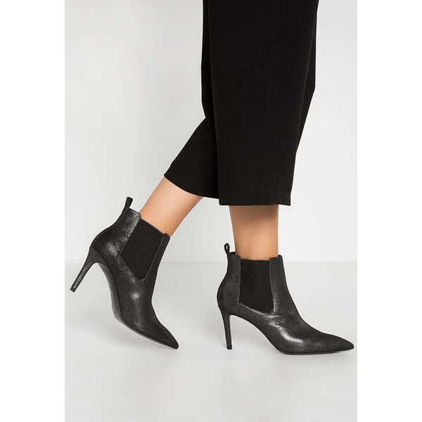 Office ANGLE Ankle boot metallic OF211N006