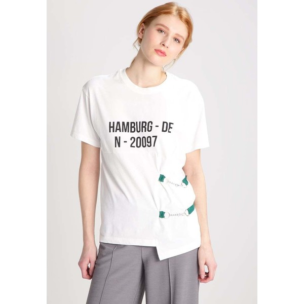Topshop HAMBURG T-shirt z nadrukiem white TP721D0D6