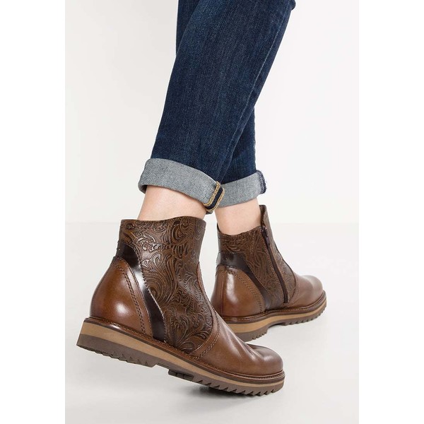 Be Natural Ankle boot cognac B0I11N000