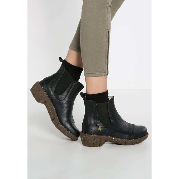 El Naturalista Ankle boot black EL111C020