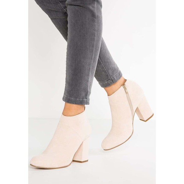 SPM BENDLE Ankle boot nude SP611N07D