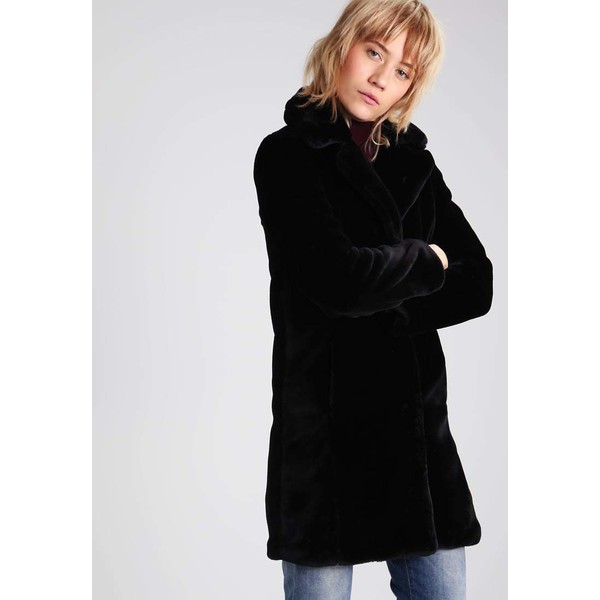 Miss Selfridge Krótki płaszcz black MF921H01Y