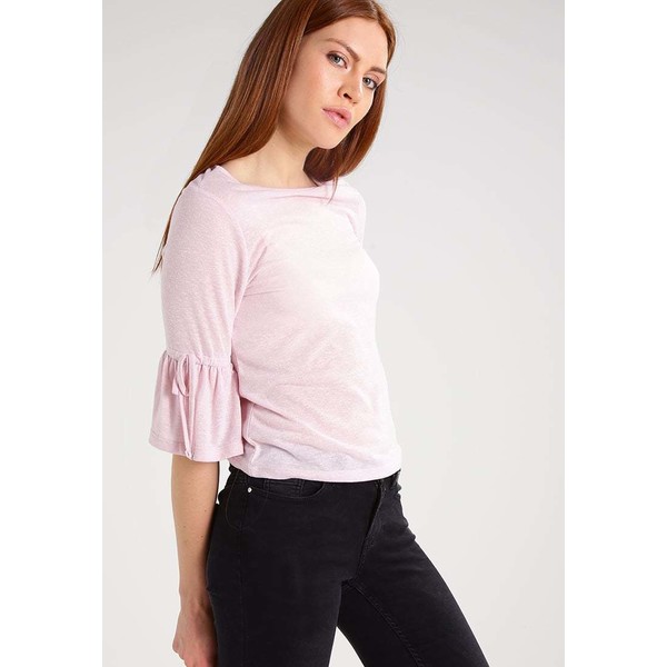 New Look T-shirt z nadrukiem light pink NL021D08A