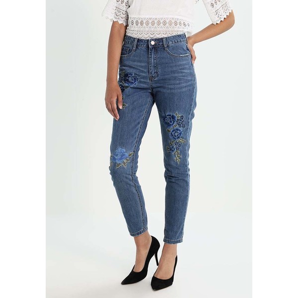 Missguided RIOT FLORAL EMBROIDERED Jeansy Slim fit blue M0Q21N02U