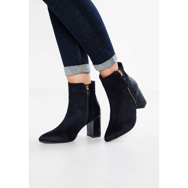 XTI Ankle boot navy XT111N01T