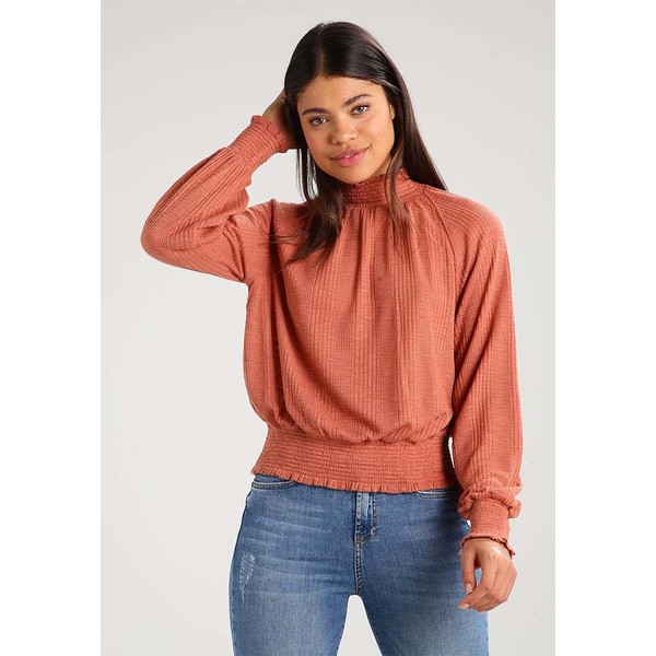 Free People BOULEVARD TOP Sweter coral FP021E02F