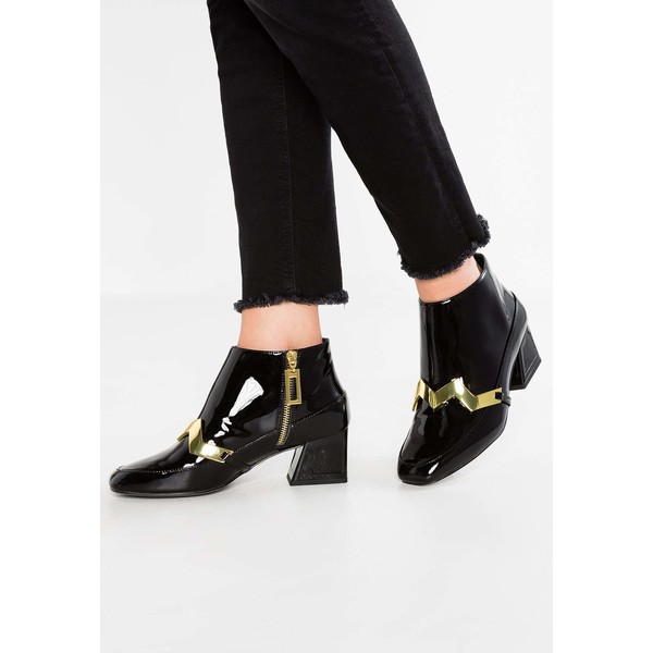 Kat Maconie NESSA Ankle boot black/gold KM311N008