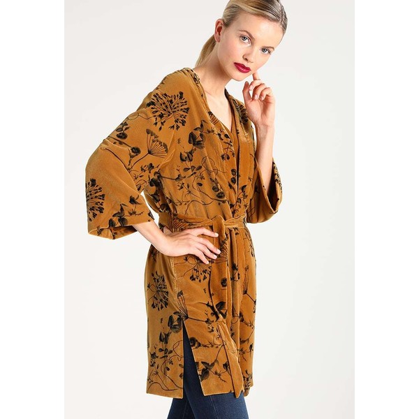 Selected Femme SFAMITA Krótki płaszcz golden brown SE521G02X