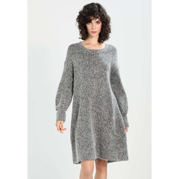 American Vintage ZAPITOWN Sukienka dzianinowa heather grey AM221C01X