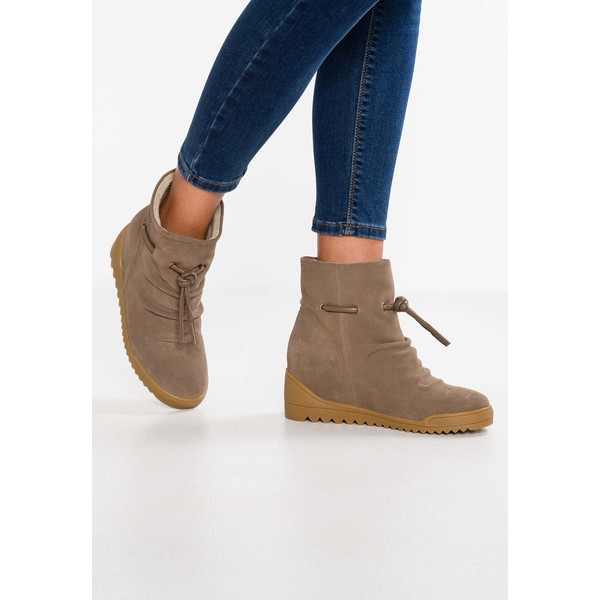 Shoe The Bear LINE Ankle boot dark taupe SB611Y002