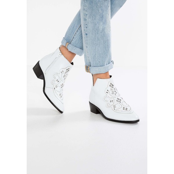 Bronx Ankle boot white BR111N02P