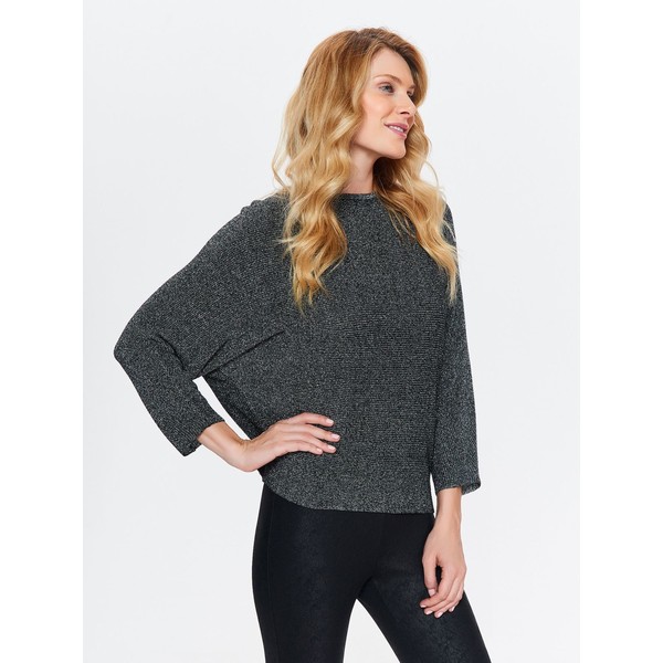TOP SECRET Sweter oversize z błyszczącej jakości SSW2259