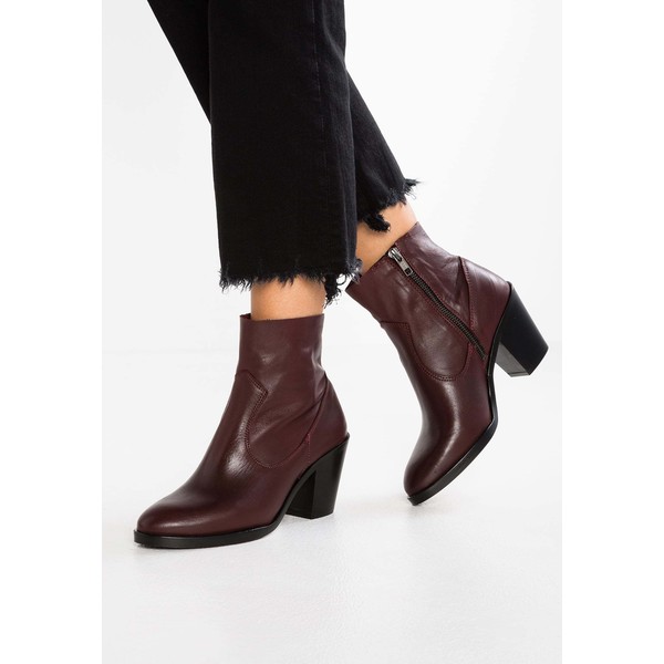 Office ANGIE Ankle boot bordeaux OF211N01B