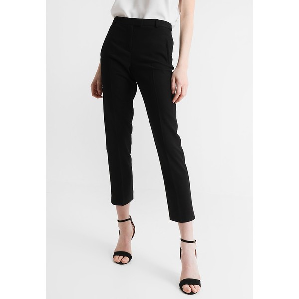 Miss Selfridge CIGARETTE Spodnie materiałowe black MF921A06F