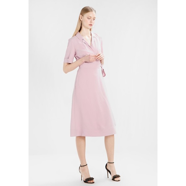 Finery London LYALL SHORT SLEEVE WRAP DRESS Sukienka letnia lavender pink FIC21C02J