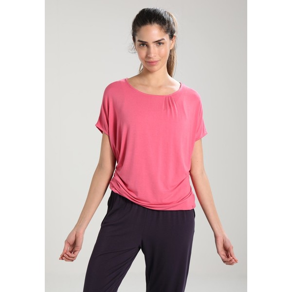 Curare Yogawear WIDE T-shirt basic himbeere CY541D017