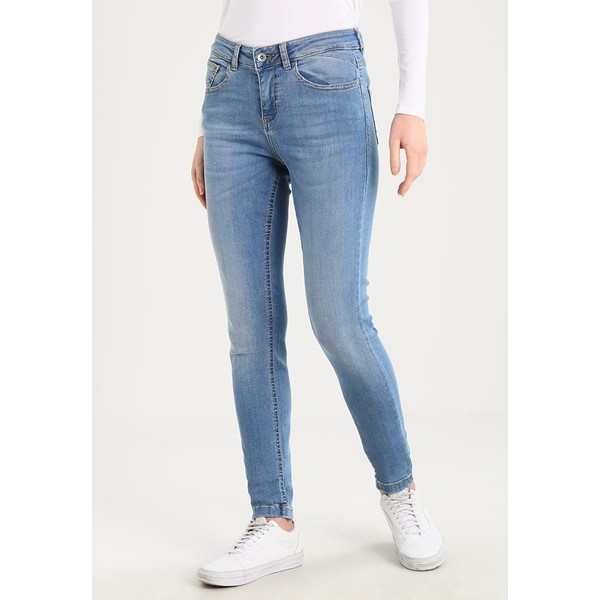 b.young LOLA LUNI Jeansy Slim Fit light blue BY221N003